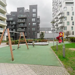 Apartament Cozy Family With Balcony Near Zlote Tarasy, Warszawa